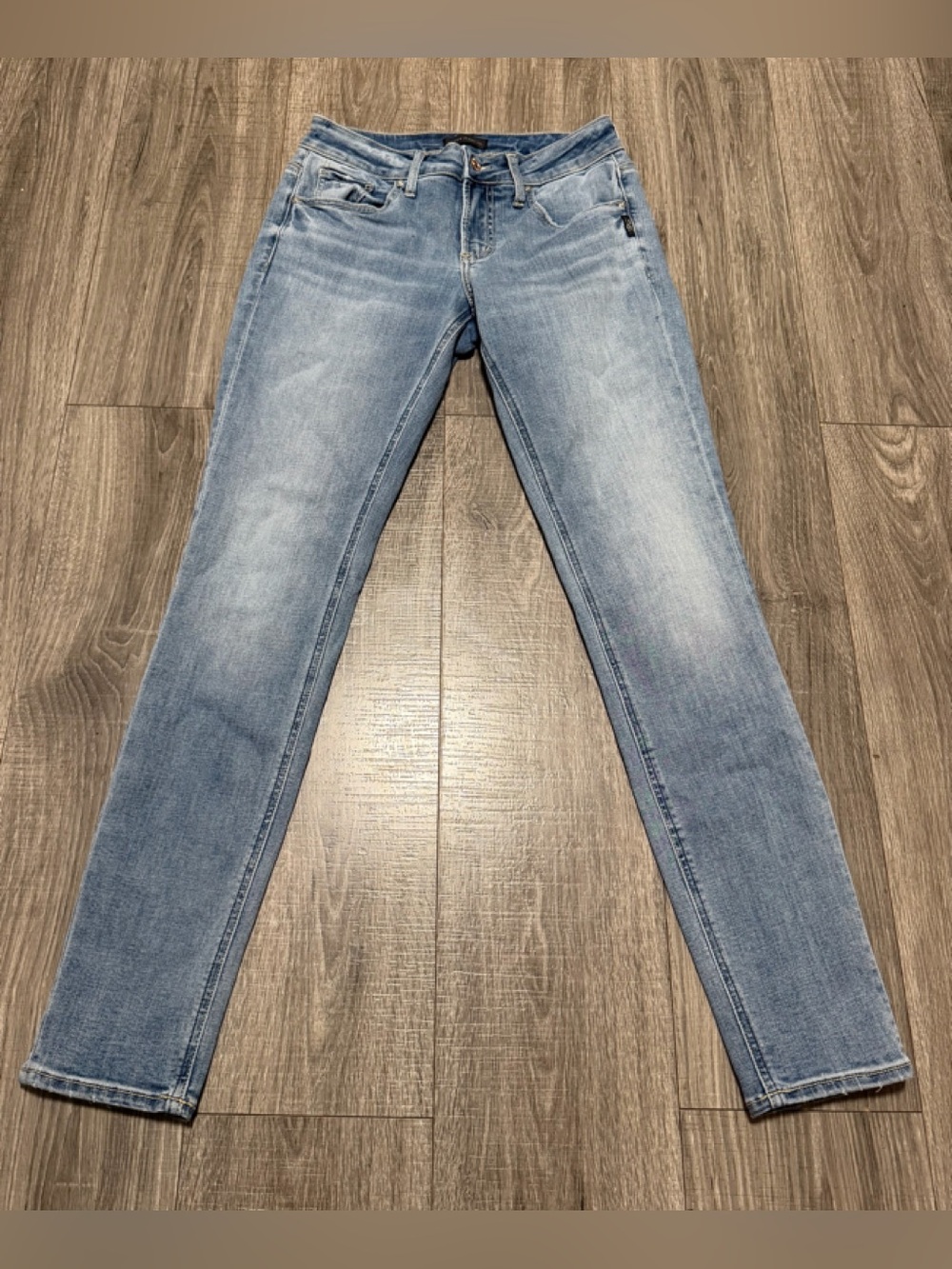 Silver Jeans Size 27